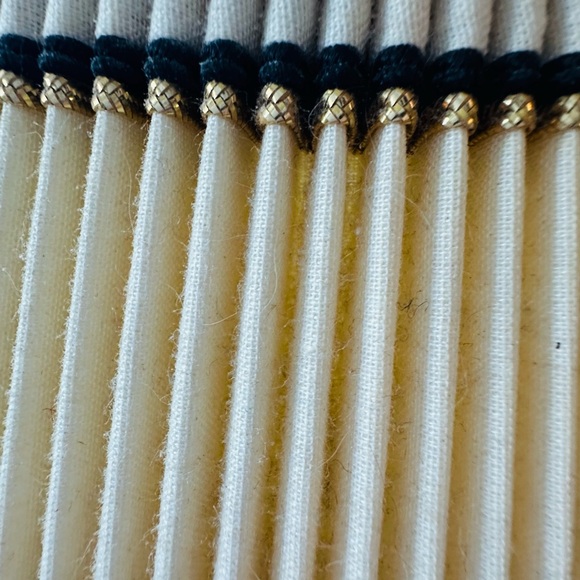 Vintage pleated lamp shade, metallic gold and black trim effect. - Picture 8 of 11